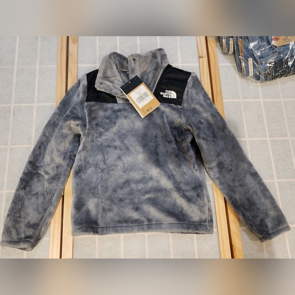 North Face Girls Oso Pullover Jacket Size 7/8 New